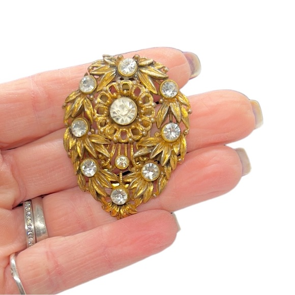 Vintage Retro Open Work Design Brassy Pot-metal & Clear Glass Stone Fur Clip - Picture 6 of 6